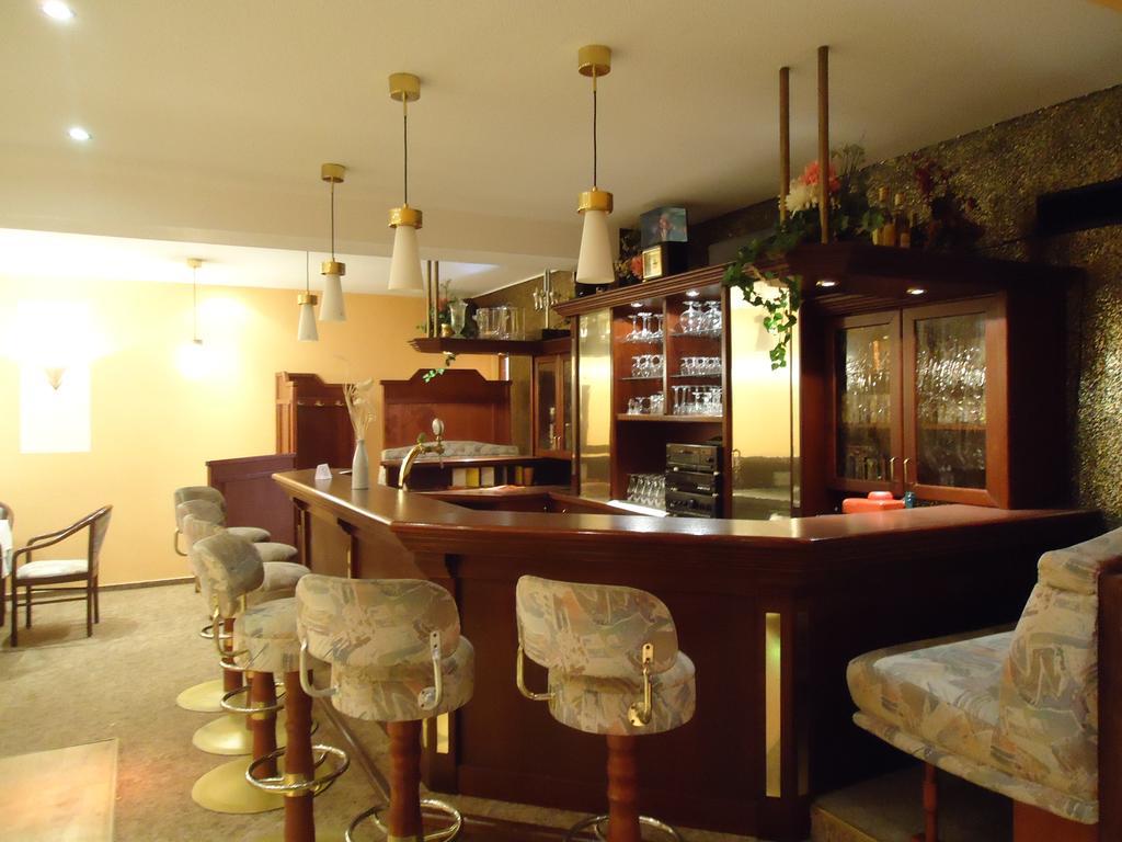 Hotel-Restaurant Marcus Малхин Екстериор снимка